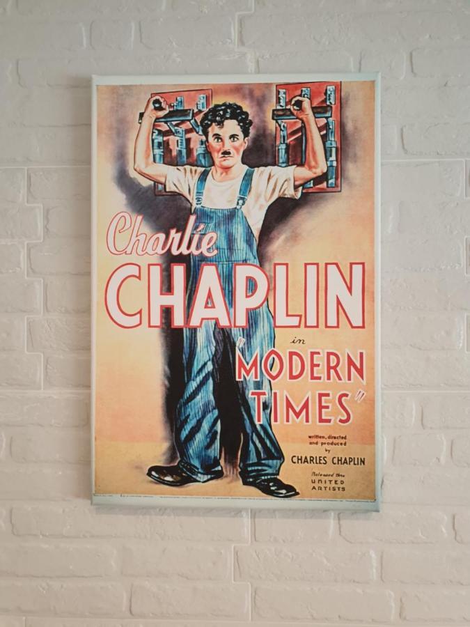 Modern Times Appartement *